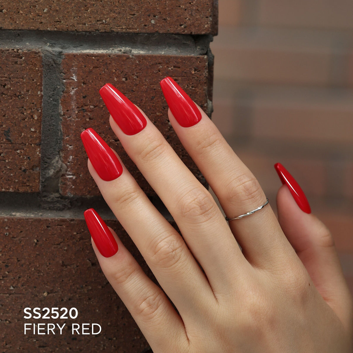 SS2520 Fiery Red - Blueskygellak.nl